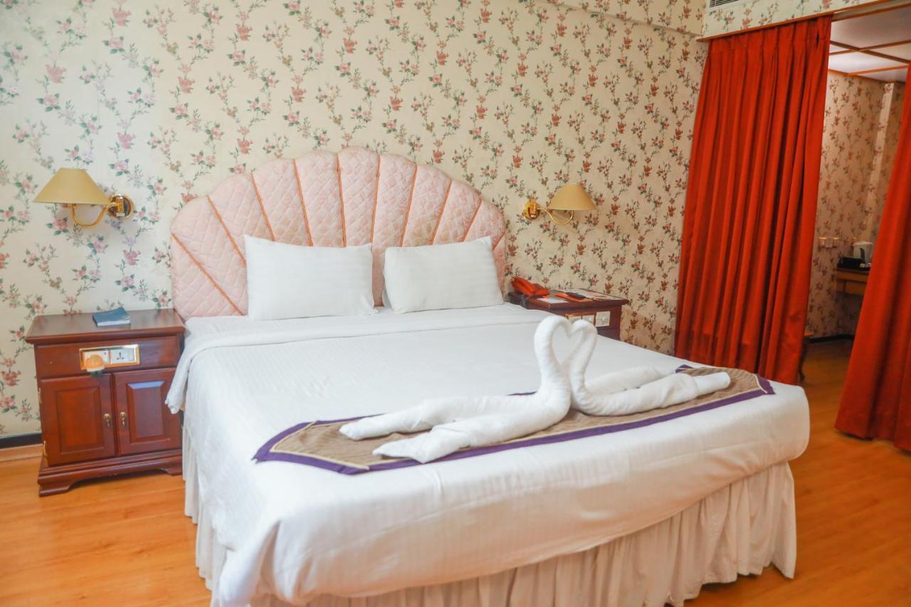 Bell Hotel Sivakāsi Esterno foto