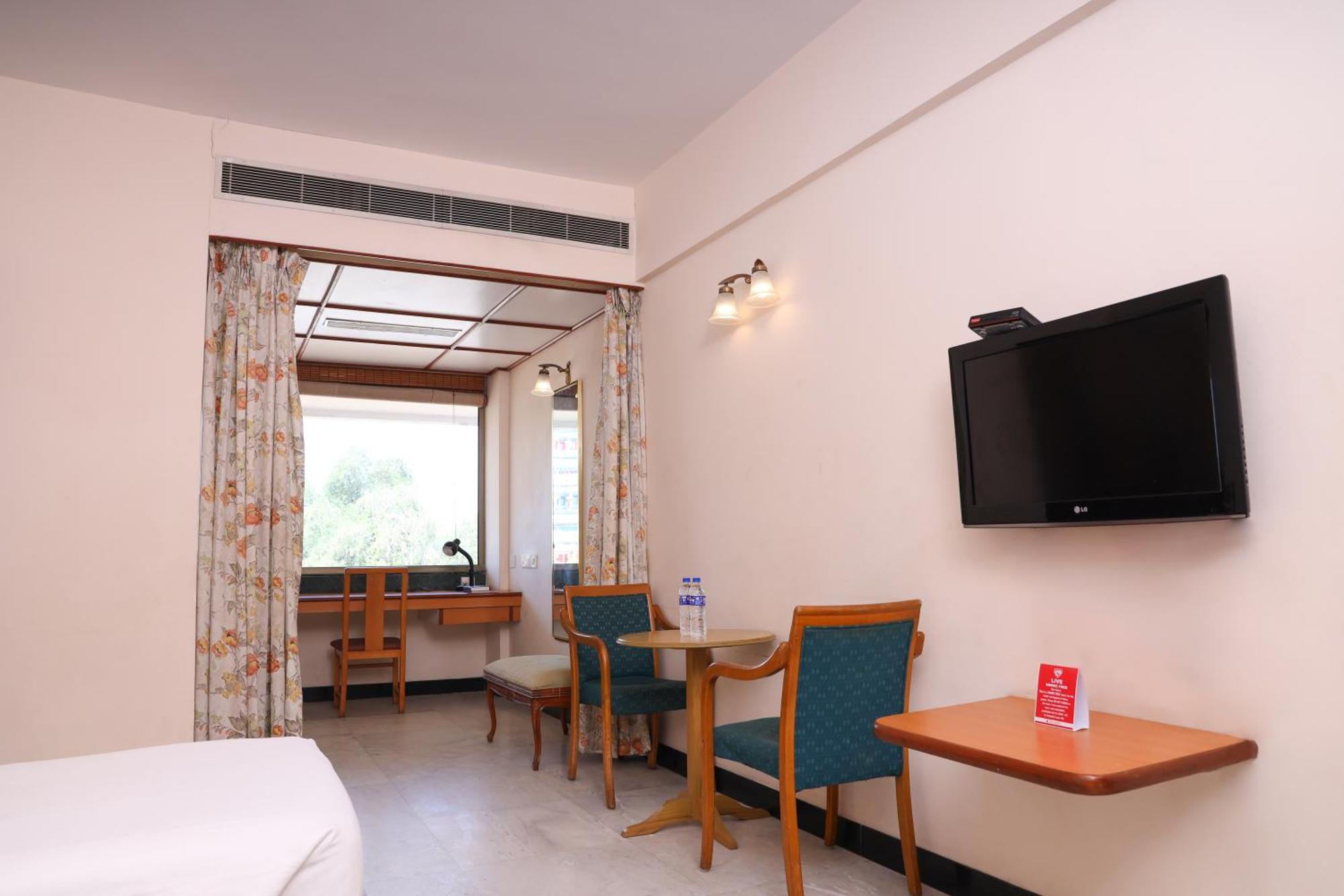 Bell Hotel Sivakāsi Esterno foto